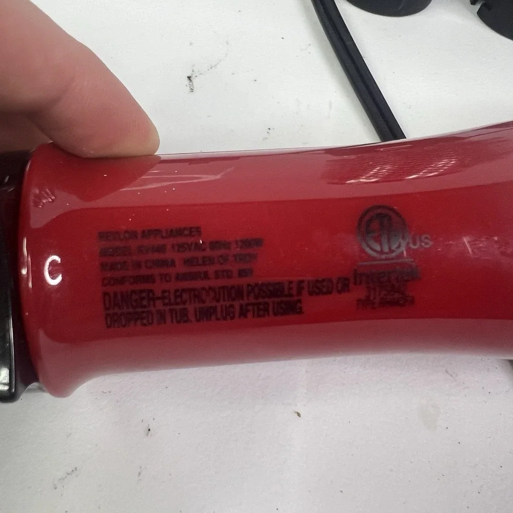 Revlon rv440red perfect